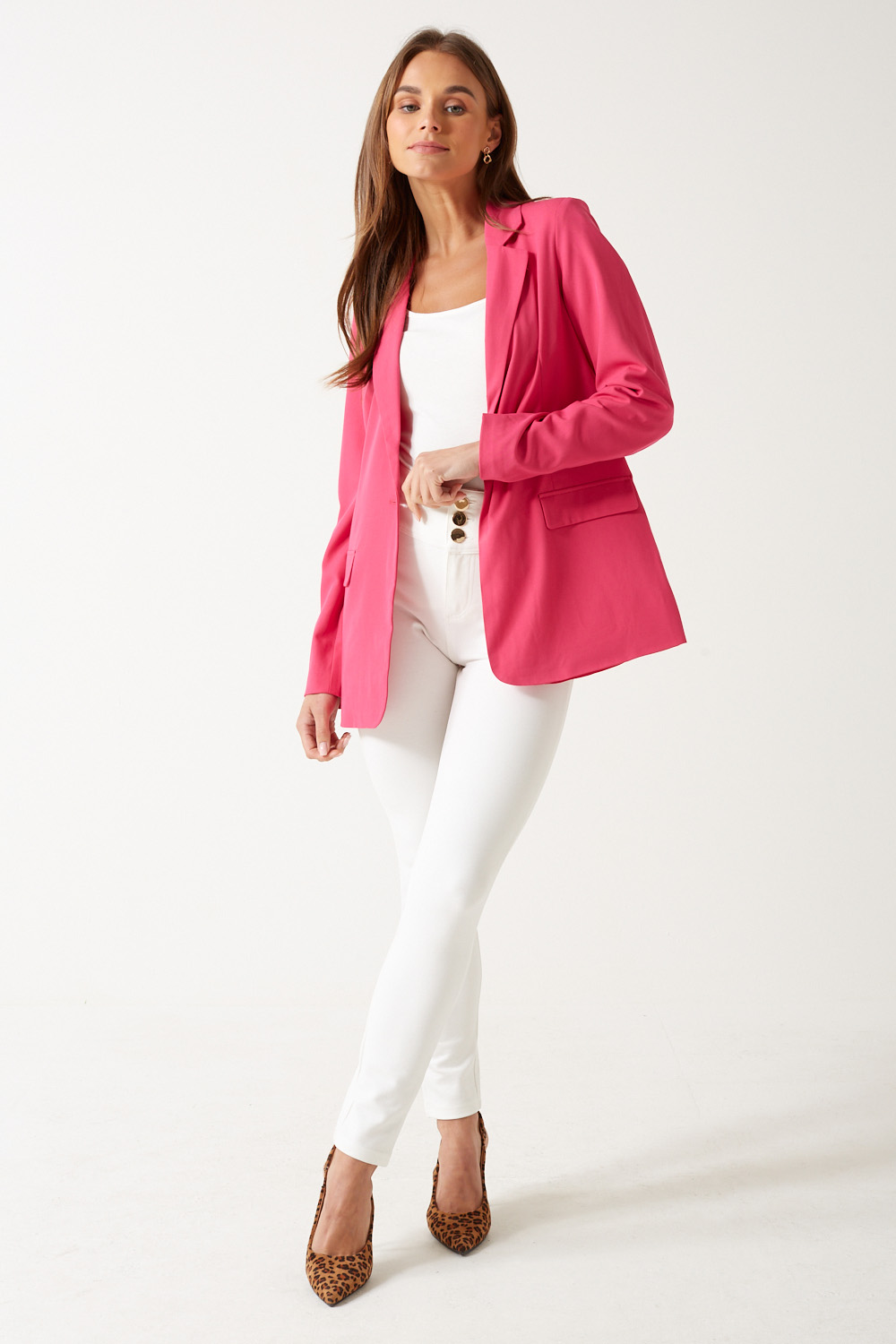 https://www.iclothing.com/media/catalog/product/z/e/zelda_blazer_in_hot_pink-3.jpg