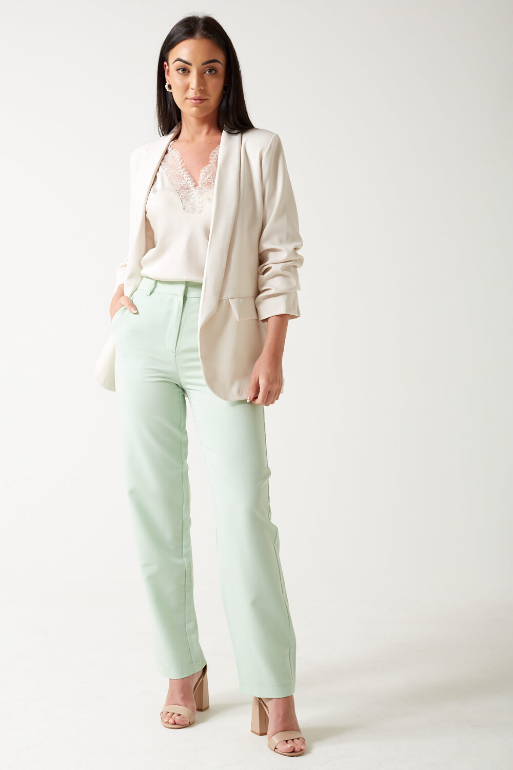 https://www.iclothing.com/media/catalog/product/z/e/zelda_high_waisted_straight_leg_trousers_in_mint-1.jpg